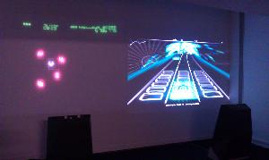 /image.axd?picture=/2011/3/émergences/mini/Arcade au Lux - Geometry Wars et Audio Surf.jpg