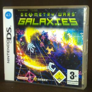 /image.axd?picture=/collection/1560/mini/Geometry Wars Galaxies 1.jpg