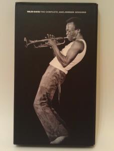 /image.axd?picture=/collection/1615/mini/Miles Davis - The Complete Jack Johnson Sessions (01).jpg