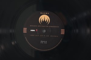 Une Histoire de Mëkanïk (Mëkanïk Dëstruktïẁ Kömmandöh 50 Ans) (25)