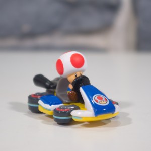 トミカ Mario Kart - キノピオ (Tomica Mario Kart Car Toad) (08)