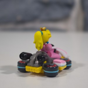 トミカ Mario Kart - ピーチ (Tomica Mario Kart Car Peach) (09)