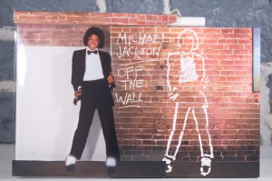 Off The Wall (Deluxe Legacy) (05)