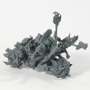Orks - Motards de Guerre (Ork Warbikers) (Figurines montées 02)