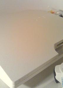/image.axd?picture=/2011/11/PS3White/mini/Playstation 3 Slim Classic White 320Go (1).jpg